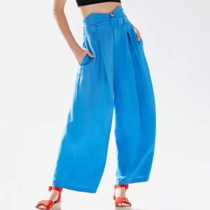 Urban Outfitters Isabella Belted Culotte Pants